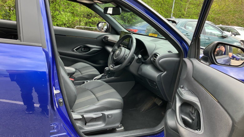 Toyota Yaris Cross 1.5 Hybrid Dynamic AWD 5dr CVT Hybrid Estate